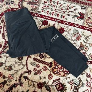 Fleo El Toro leggings size M